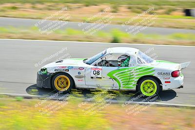 media/May-04-2024-Team Topak Racing (Sat) [[1dff1aa745]]/Inter Low 2/Session 2/
